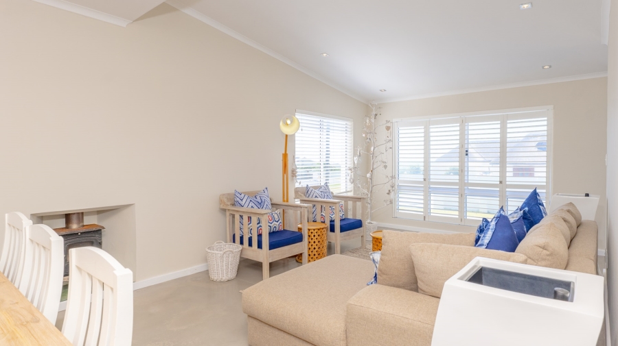 6 Bedroom Property for Sale in Agulhas Western Cape